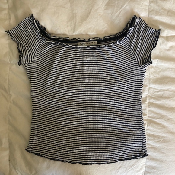Striped off the shoulder top - Picture 1 of 3